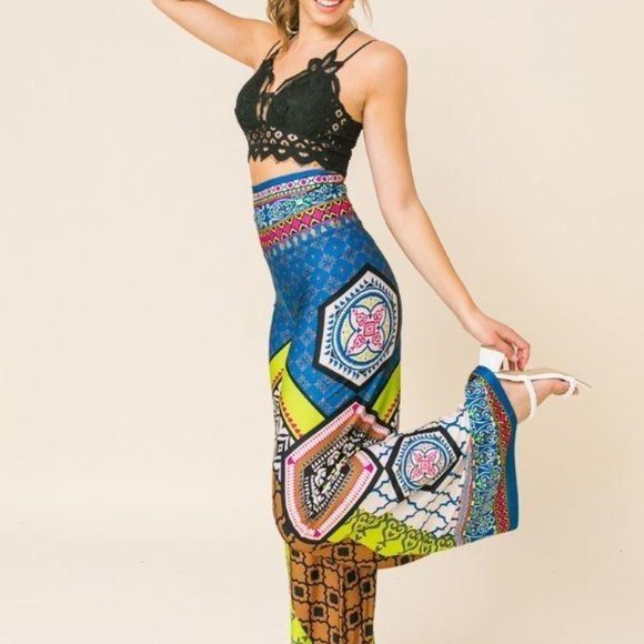 Bohemian Styled Palazzo Pants - Picture 2 of 4